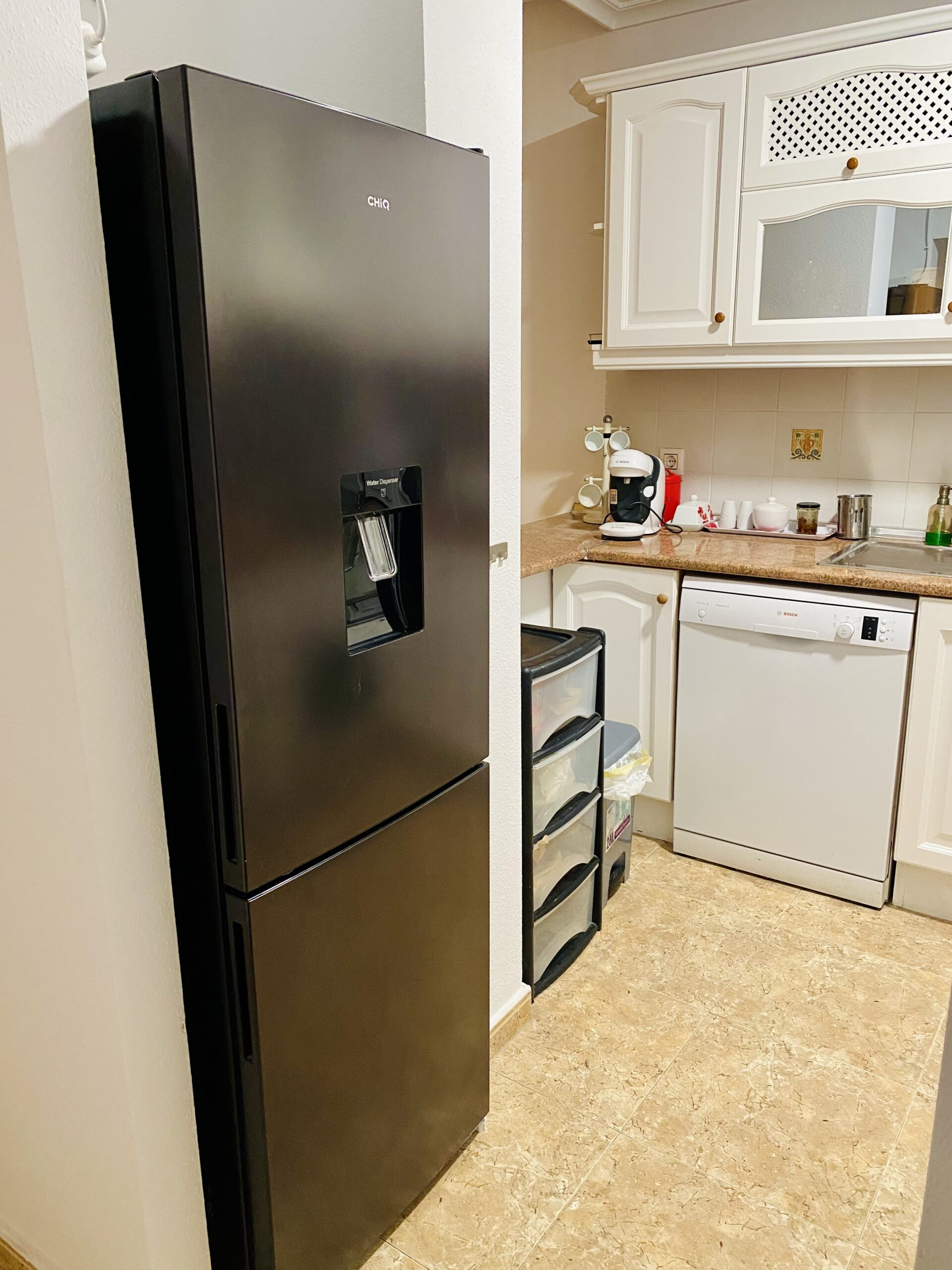 refrigerator dishwasher washing machine